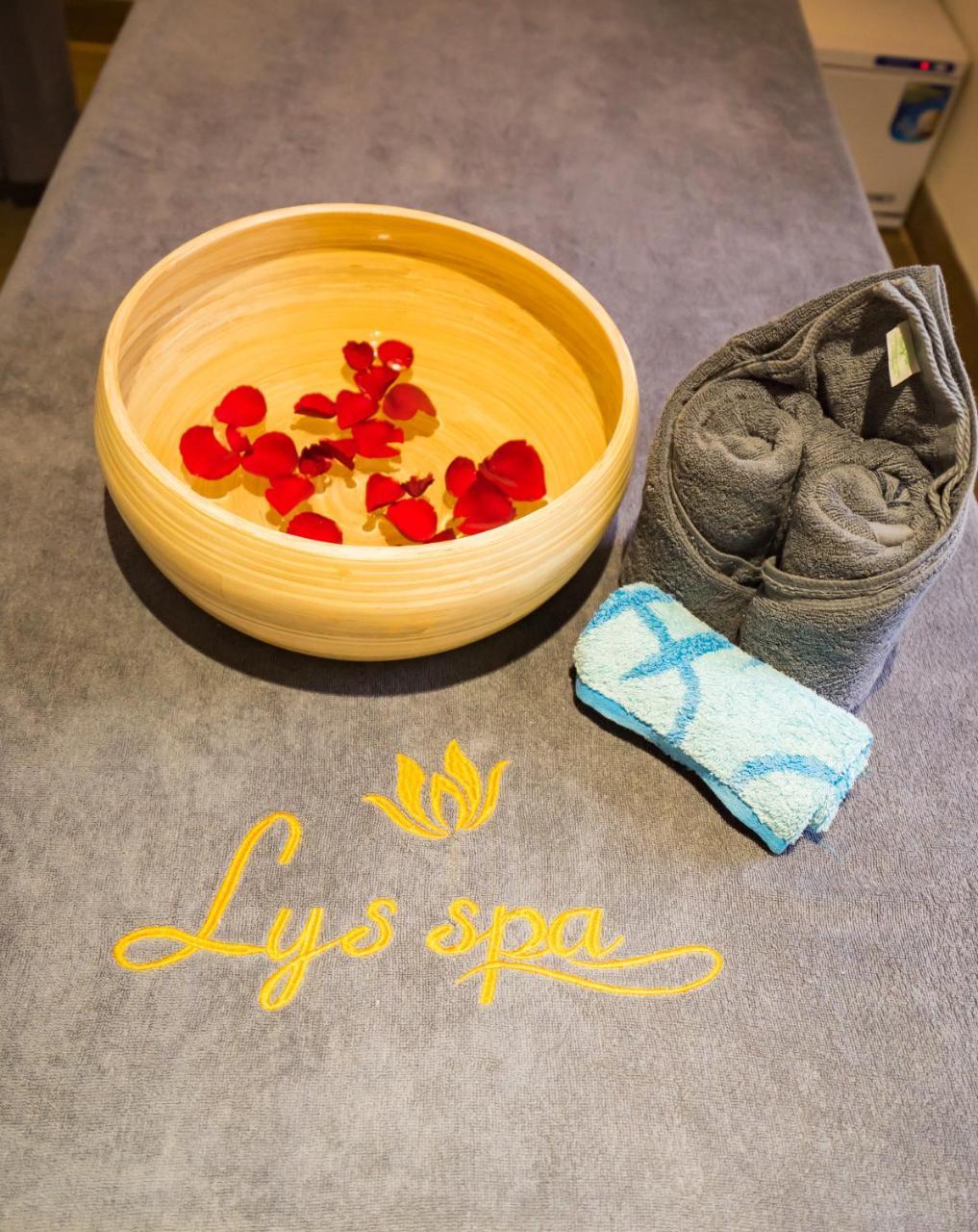 Lys Spa Hotel & Apartment ดานัง ภายนอก รูปภาพ